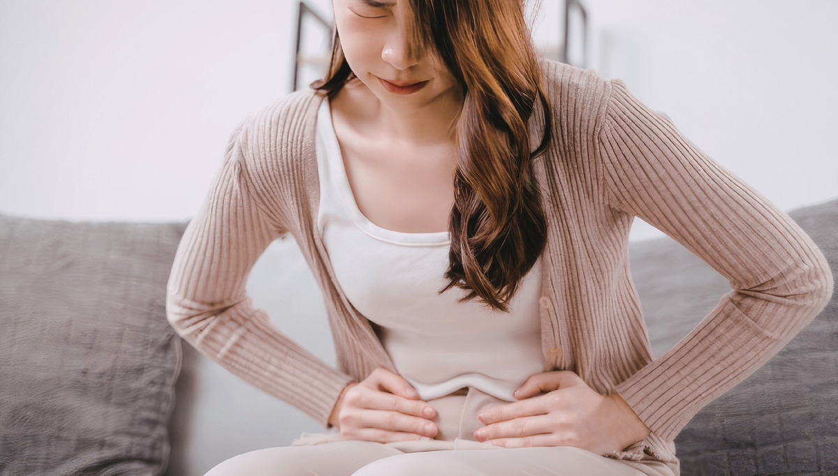 What to do if you get food poisoning while traveling